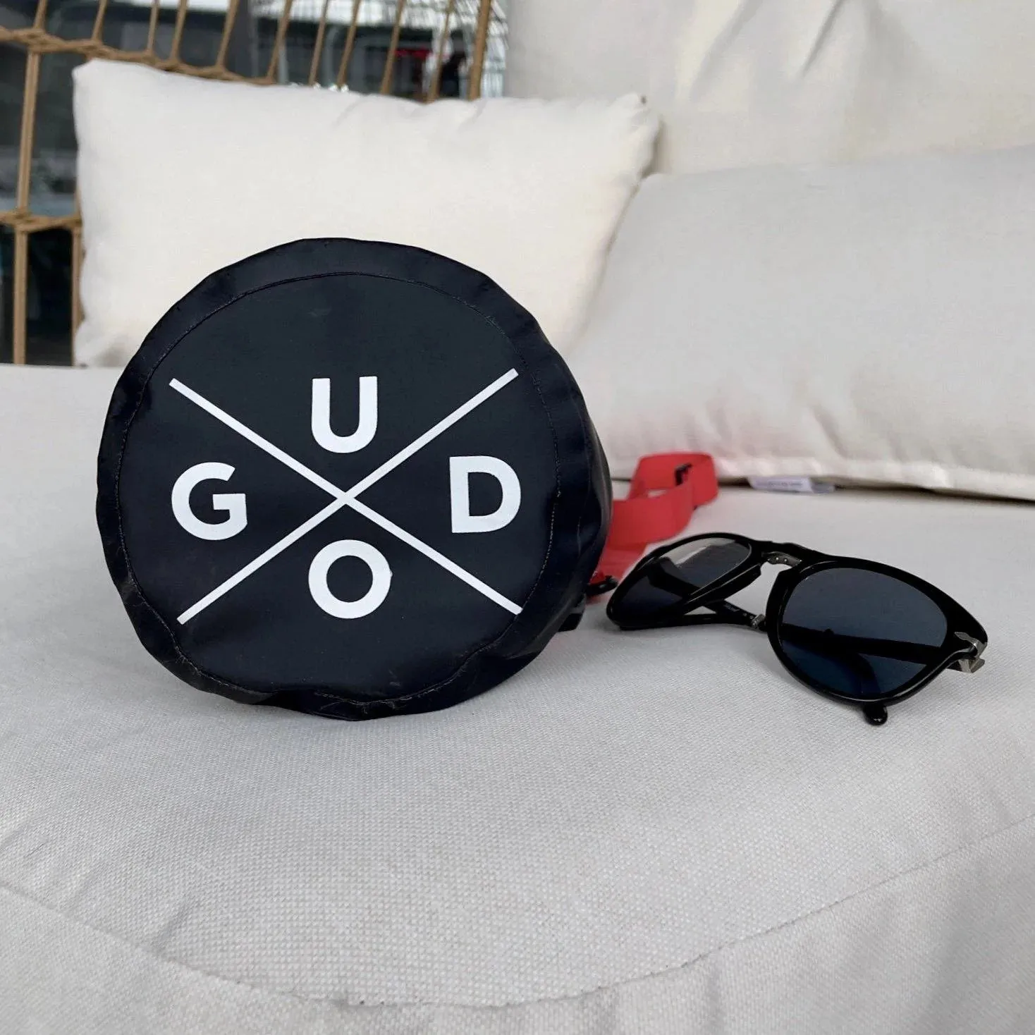 MINI DRYBAG BY GUDO - Black/Fire Red